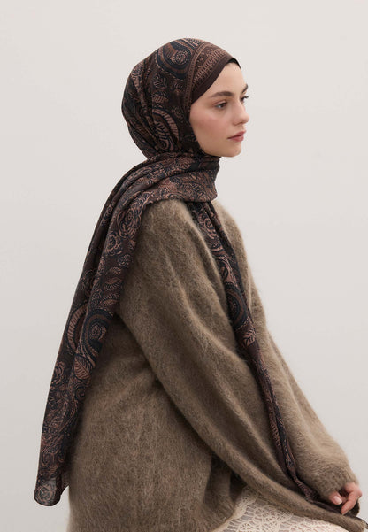 Florian Gemusterter Hijab Dunkelpflaume