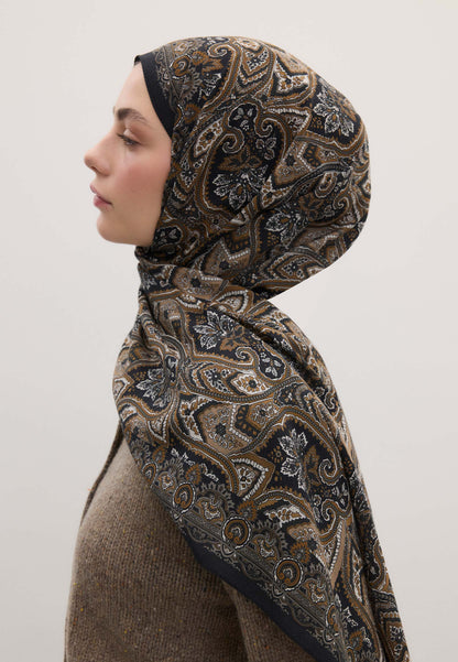 Vintage Echo gemusterter Hijab Nude