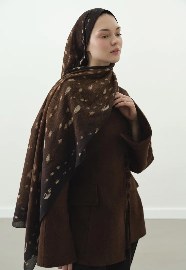 Fawn Pattern Cotton Viscose Hijab Brown