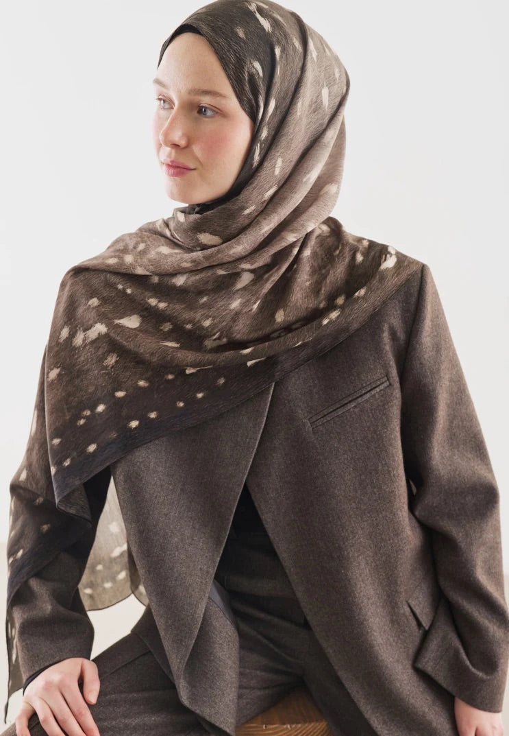 Fawn Pattern Cotton Viscose Hijab Taupe